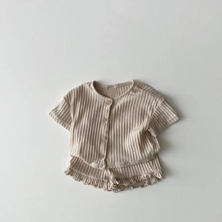 RUFFLE SHORT AND TEE SET